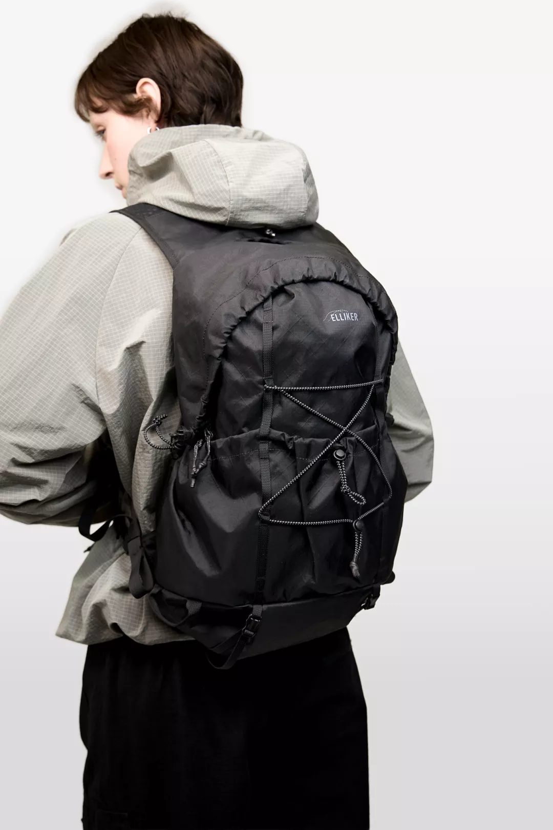 model-(34079-black-side)-(40195-stone-side)-1