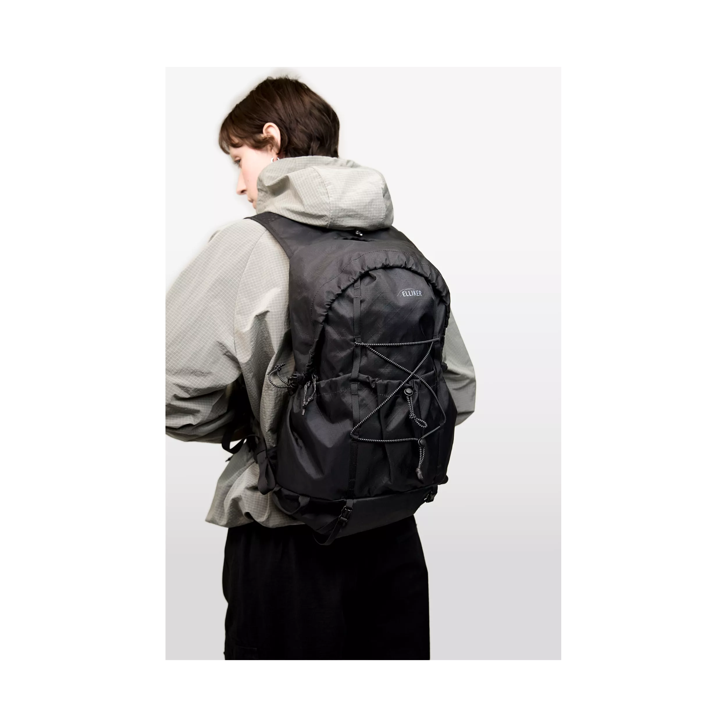 model-(34079-black-side)-(40195-stone-side)-1