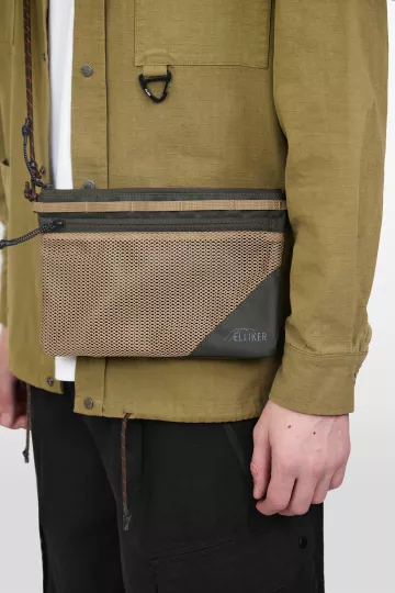 model-(34055-darkgreen-front)-(40197-olive-detail)