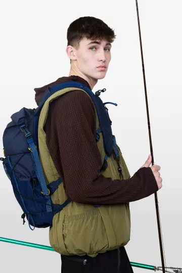 model-(34076-navy-side)-(40182-olive-side)-(40171-dkbrown-side)