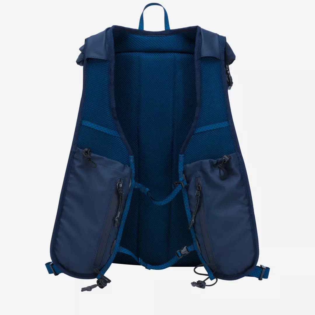 34076-navy-back