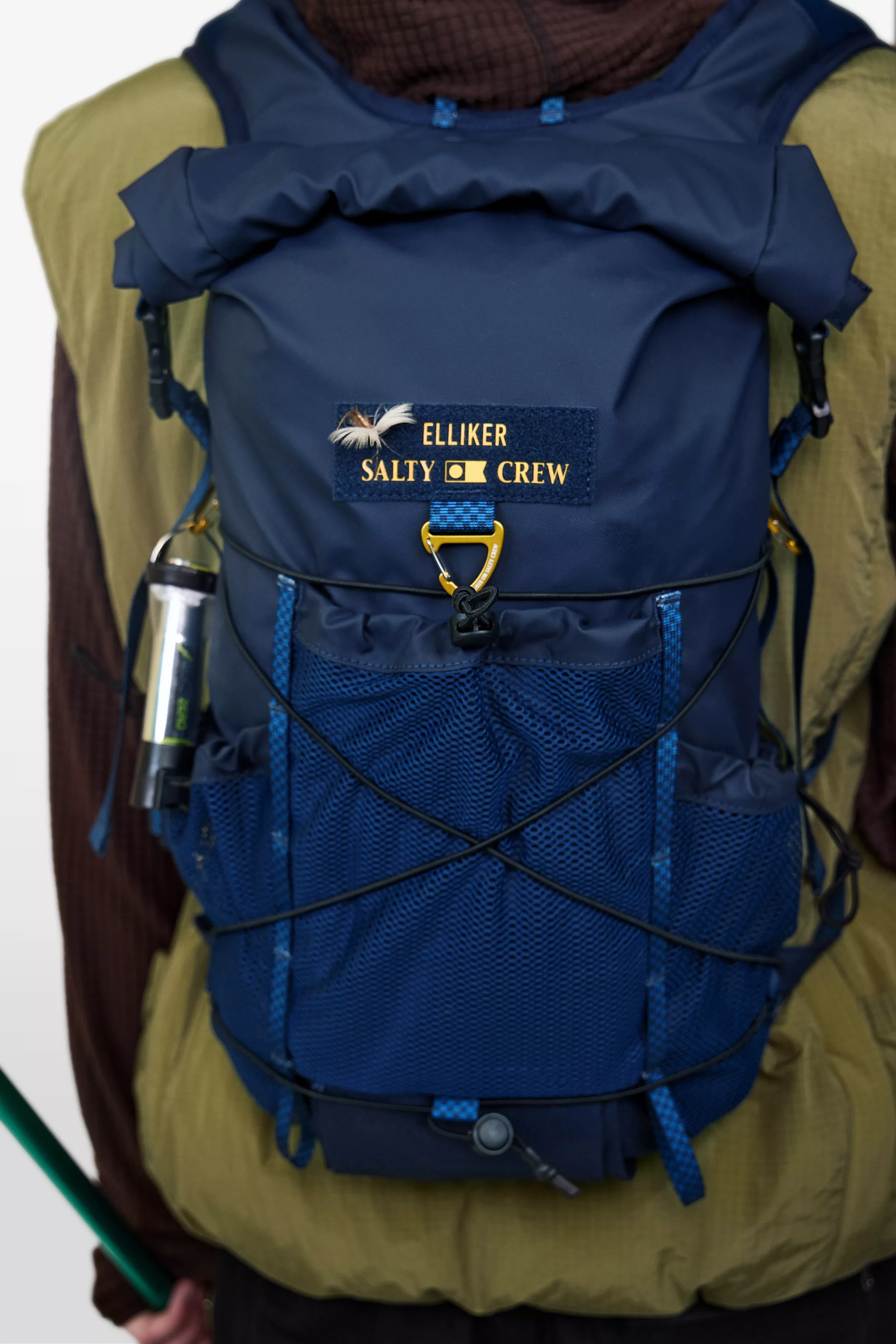 model-(34076-navy-front)-(40182-olive-back)