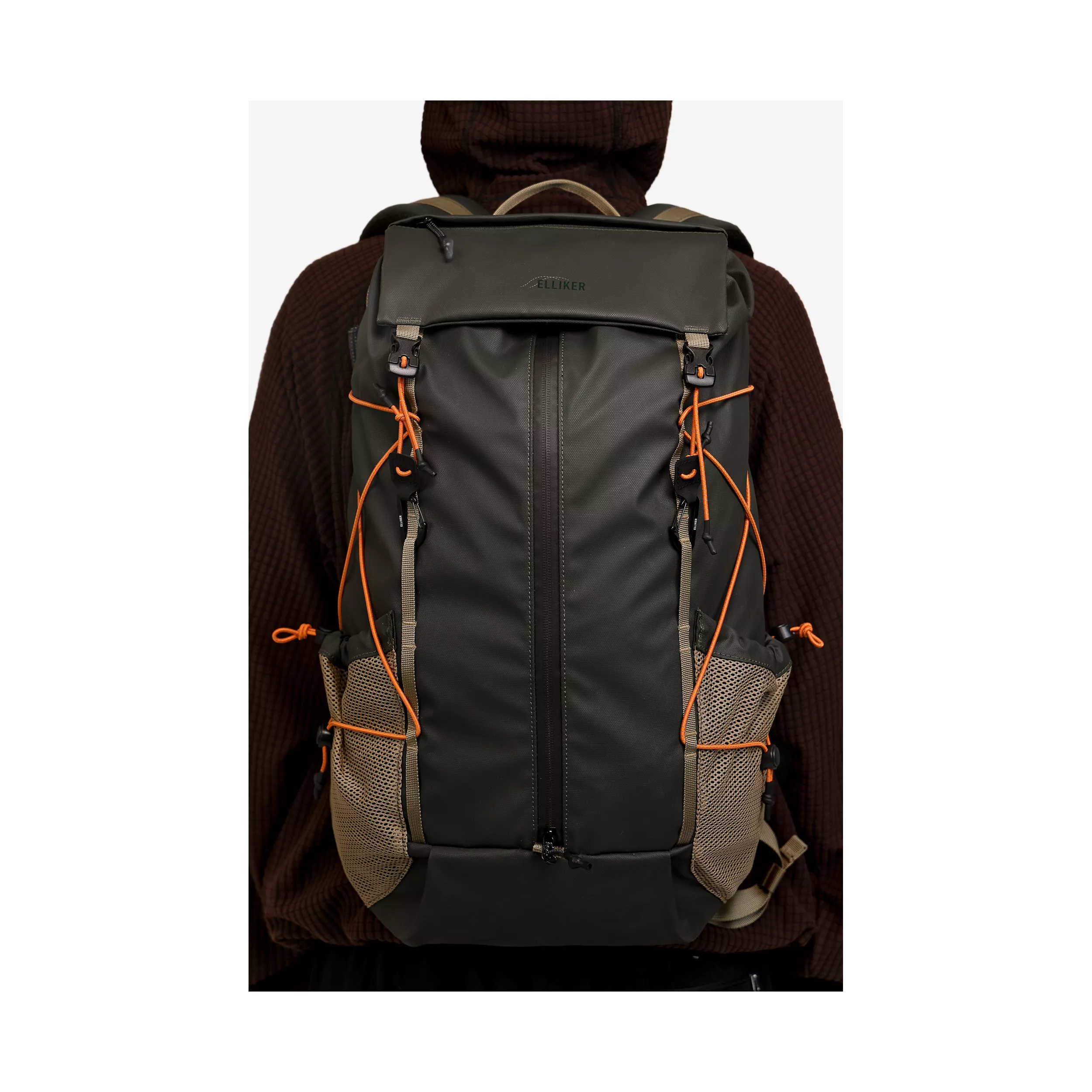 model-(34053-darkgreen-front)-(40171-dkbrown-back)