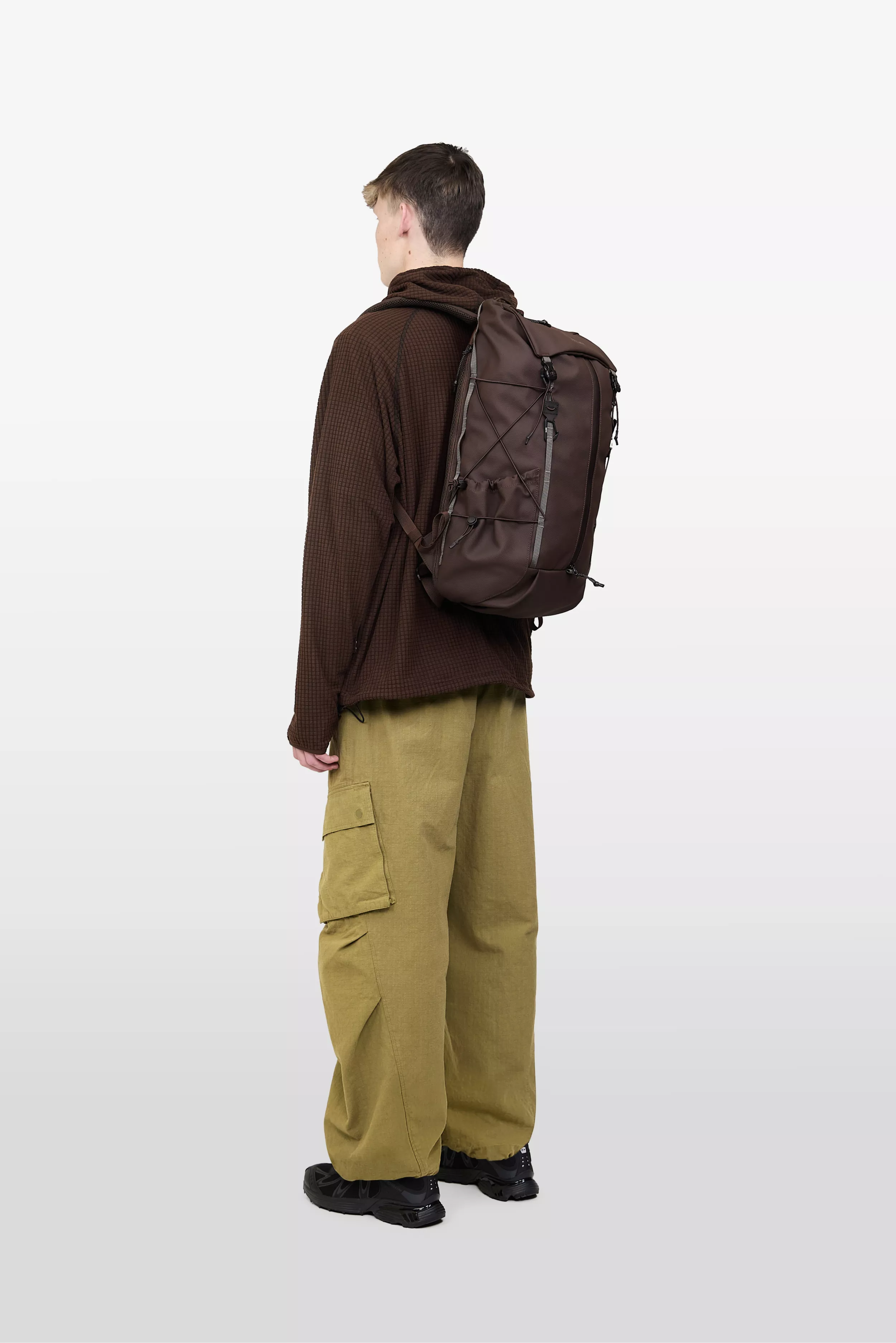 model-(34053-darkbrown-side)-(40171-dkbrown-side)-(40194-olive-side)