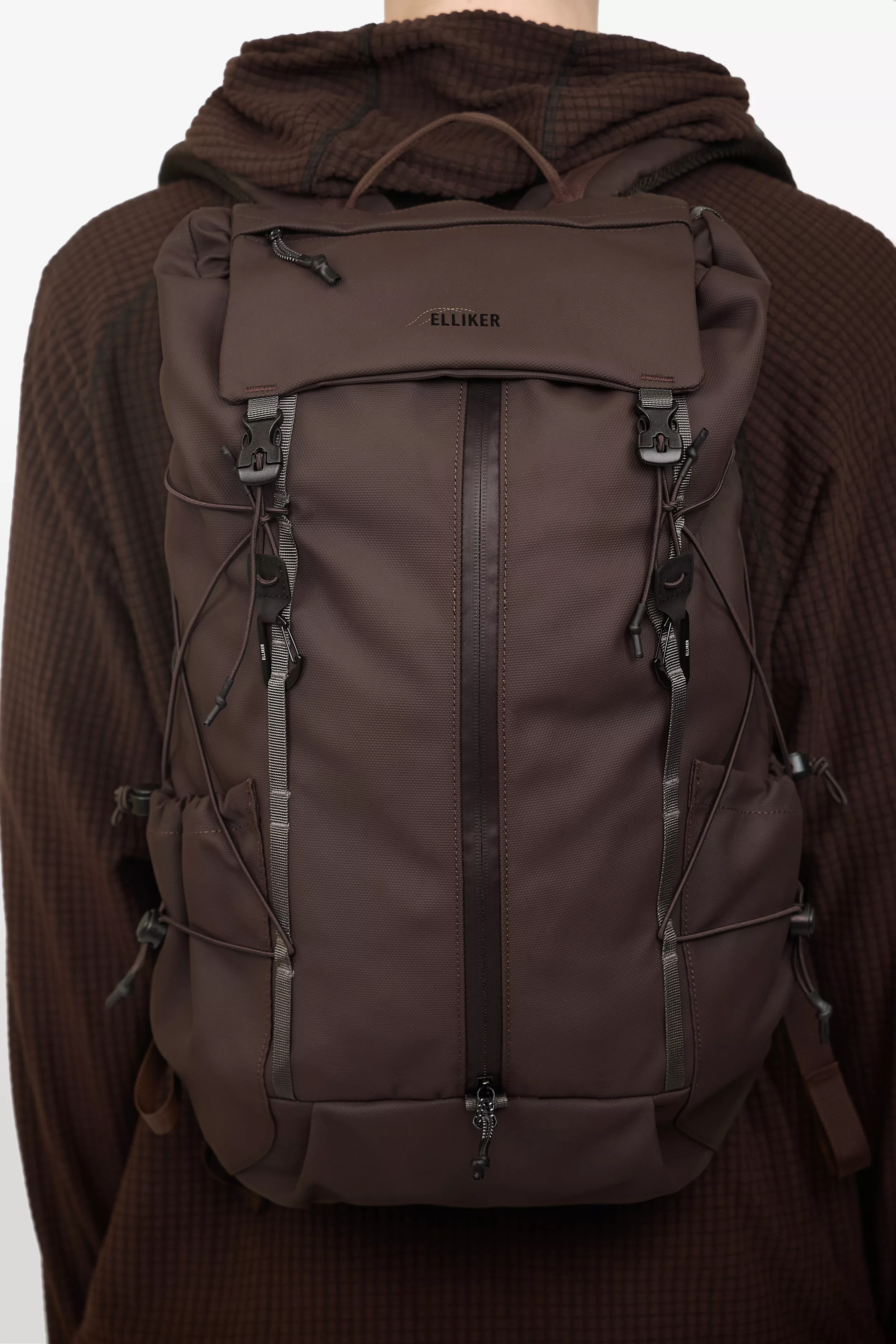 model-(34053-darkbrown-front)-(40171-dkbrown-back)