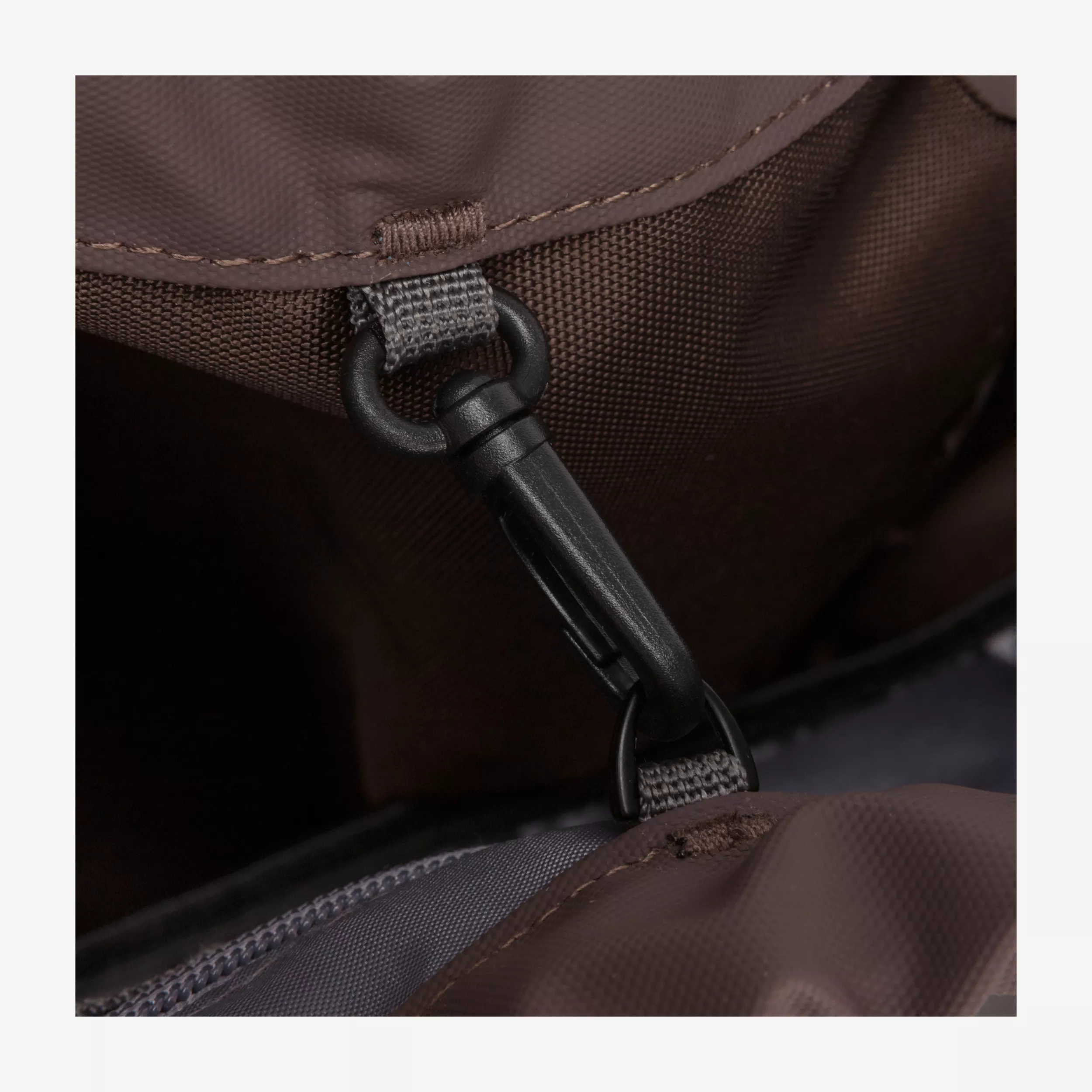 34028-darkbrown-detail-2