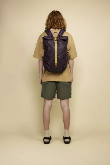 model-(34001-purple-front)-(40152-sand-back)-(40179-khaki-back)
