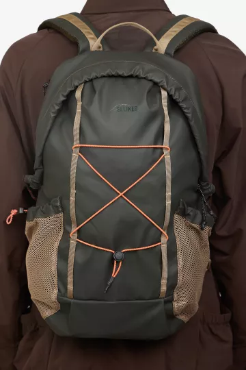model-(34000-darkgreen-front)-(40169-dkbrown-back)