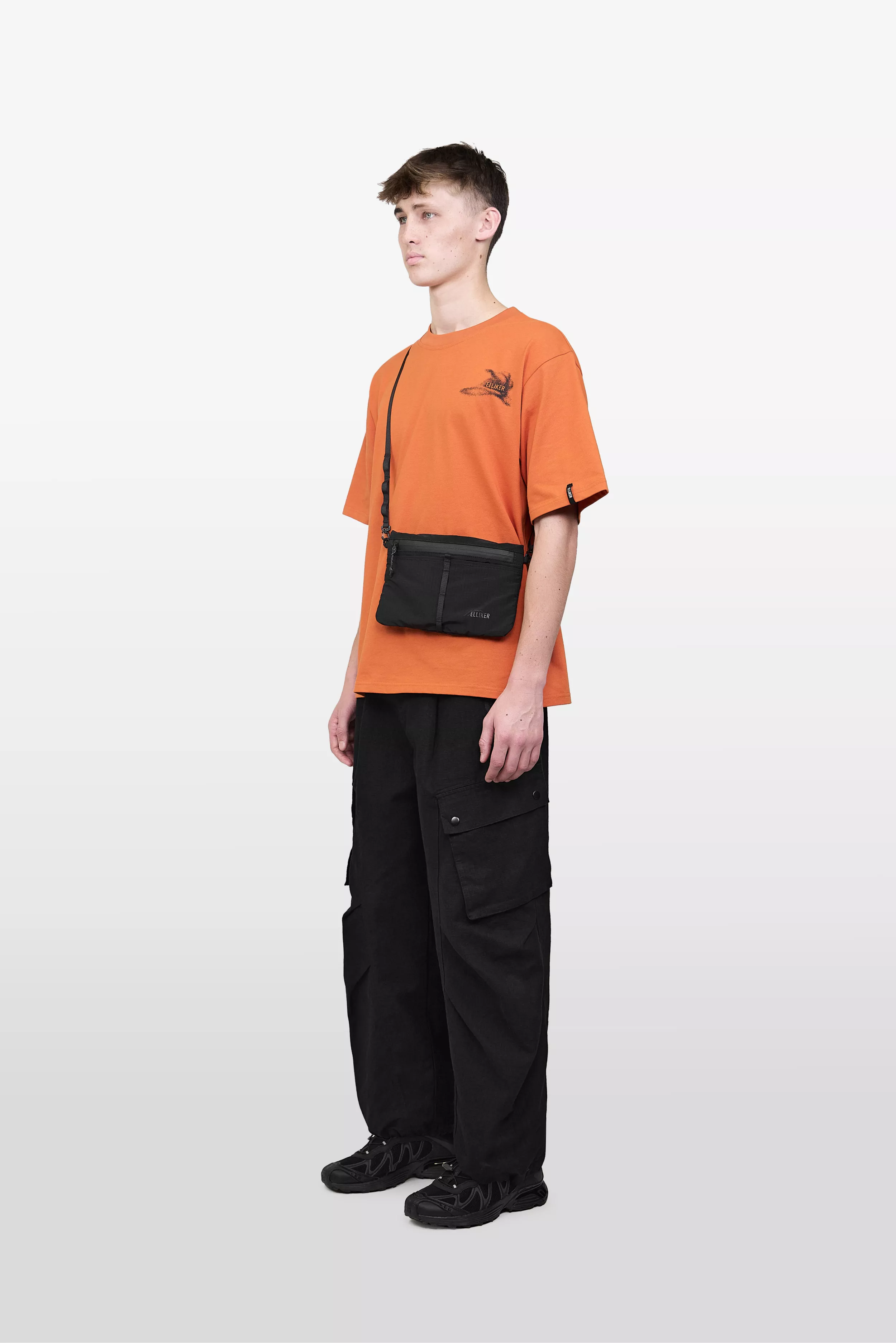 model-(34083-black-front)-(40186-rust-side)-(40194-black-side)