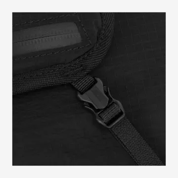 34081-black-detail