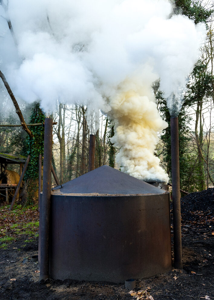 ELLIKER - Charcoal Burn - Kiln