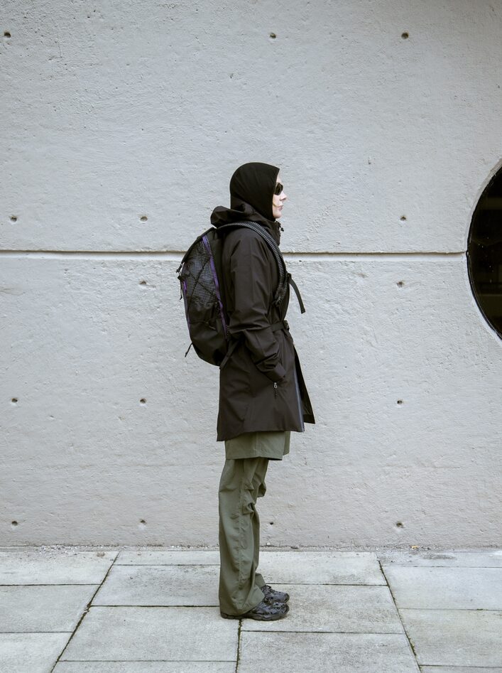 ELLIKER x Hikerdelic - Cautley Flap-over Backpack Side On