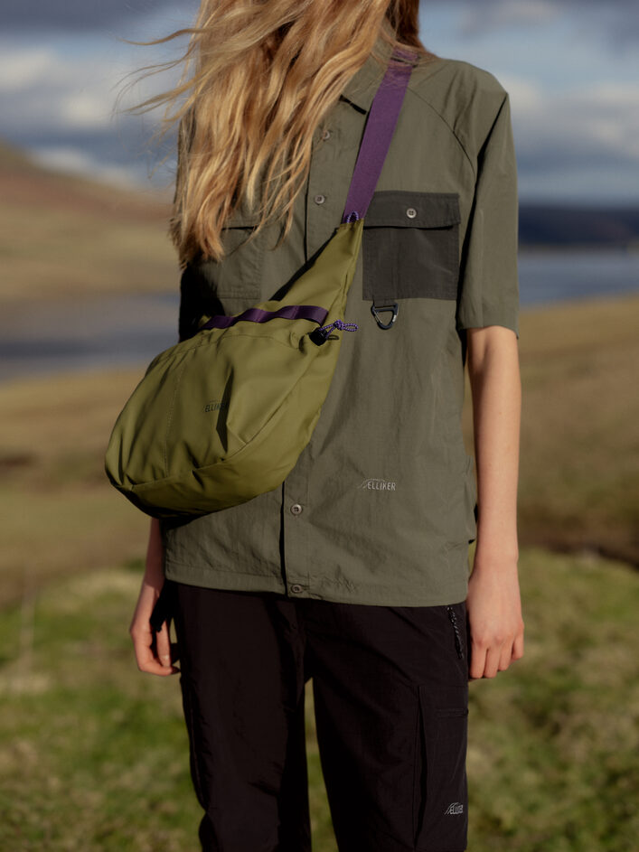 I wore my ELLIKER Bain Sling Bag out on today hike through nature